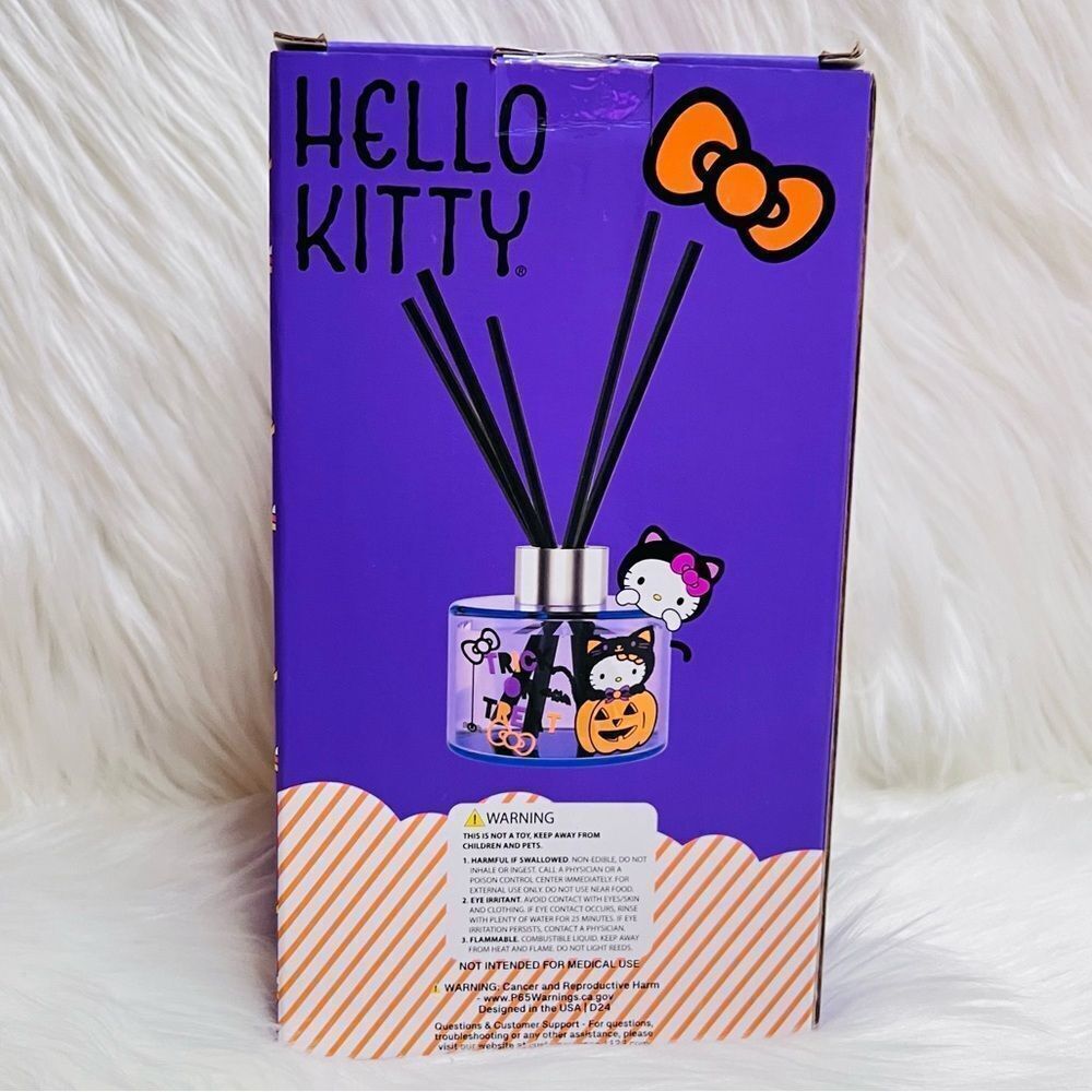 Hello Kitty Halloween Diffuser - Picture 3 of 3